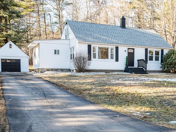 121 Hampstead Road, Sandown, NH 03873