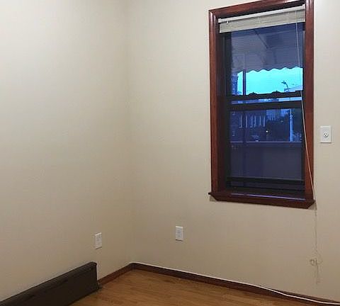 3rd image of 654 5th Ave #3