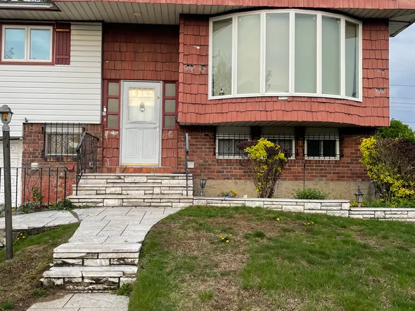 (undisclosed Address), Hicksville, NY 11801