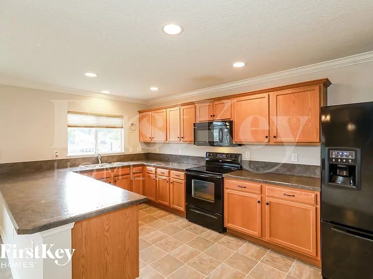 208 Straw Pond Way — Photo 7