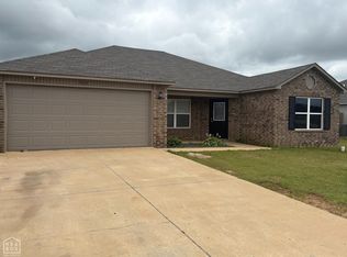 303 Cole Dr, Brookland, AR 72417
