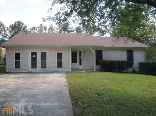 290 Park Ridge Ct, Riverdale, GA 30274
