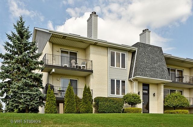 1st image of 15705 Lake Hills Ct Unit 1N