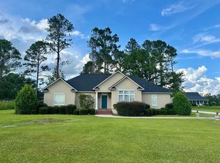 310 Leyland Dr, Broxton, GA 31519