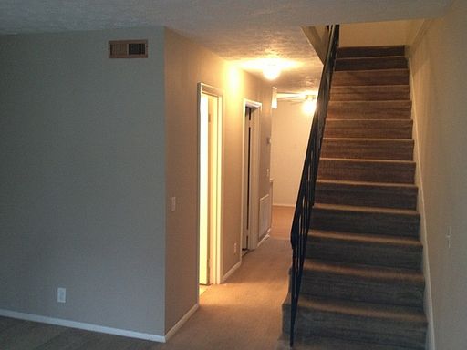 3rd image of 1146 Copperwood Ln