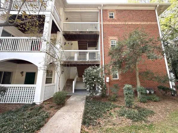 5601 Fairview Rd, Charlotte, NC