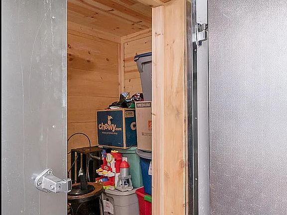 5th image of 14700 Lincoln Park Dr NE