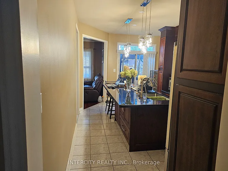 26 Zia Dodda Cres — Photo 6