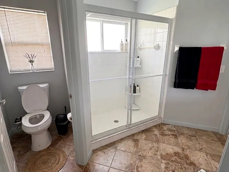 6407 Whit Ct — Photo 8