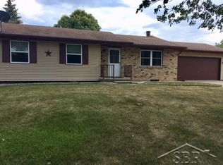 4105 Rosewood Dr, Saginaw, MI