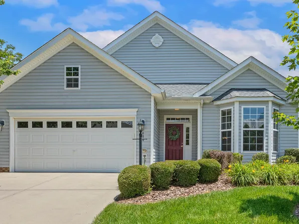 400 Indian Elm Ln, Cary, NC 27519