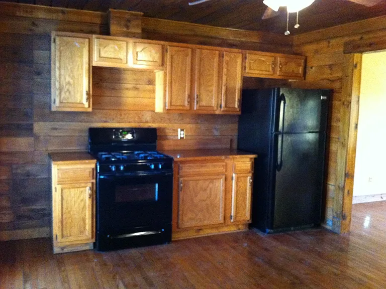 3640 Niles Dr — Photo 4