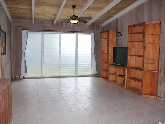 5th image of 44-140 Nanamoana St