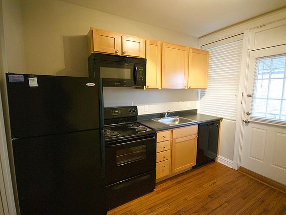 3rd image of 1014 Oakview Pl #335dvk4vf