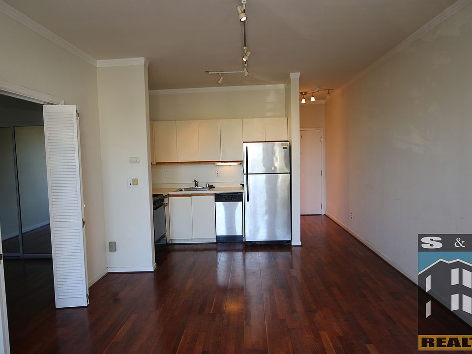 1st image of 1325 Divisadero St APT 202
