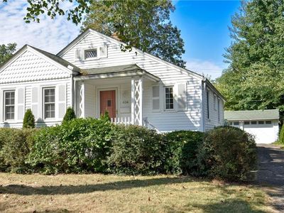 434 Kenilworth Rd, Bay Village, OH, 44140