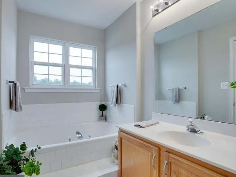 350 Cambridge Pl — Photo 25