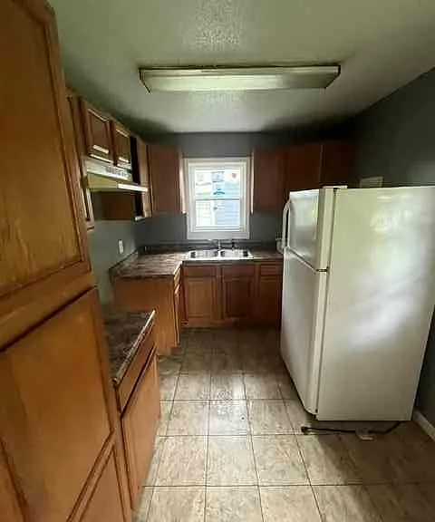 410 Coman St — Photo 7