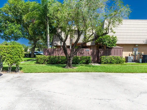 6420 64th Way, West Palm Beach, FL 33409