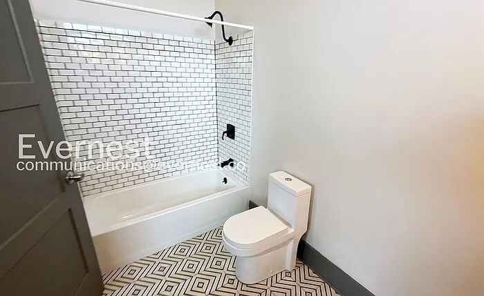 840 Piney Ridge Trl — Photo 28