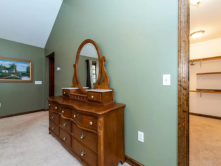 131 Hemlock Dr — Photo 23