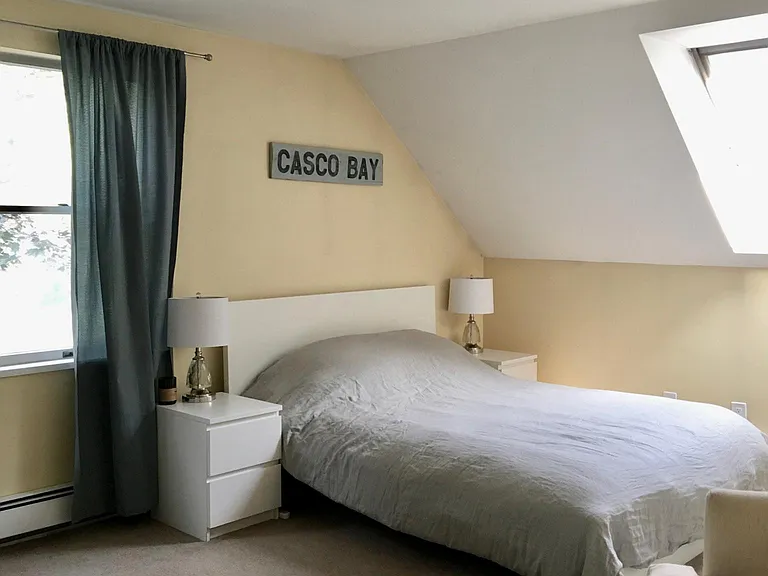 401 Brighton Ave #3 — Photo 9