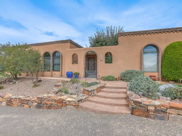 148 Whitetail Rd NE, Albuquerque, NM 87122