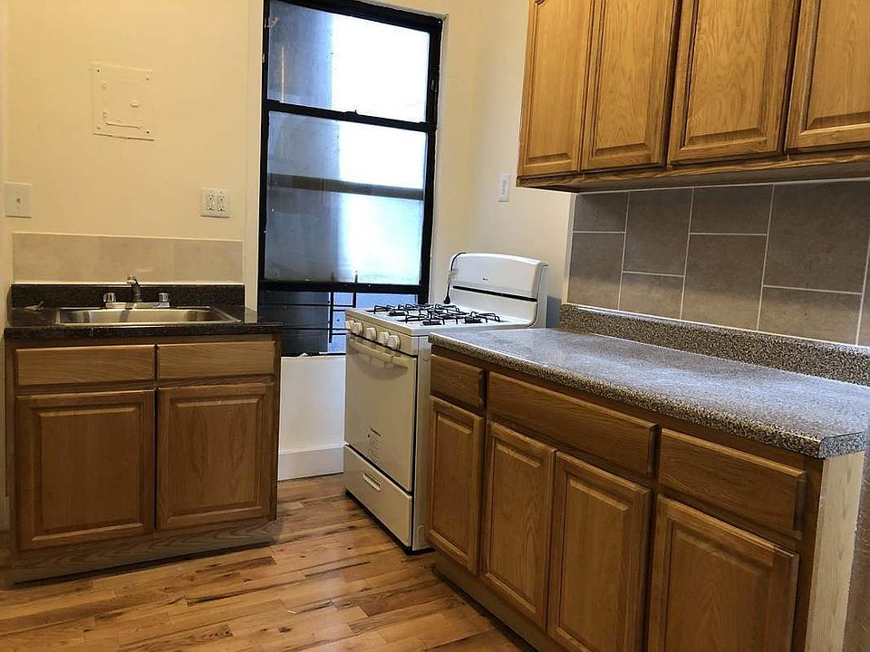 1st image of 331 E 109th St APT 5A