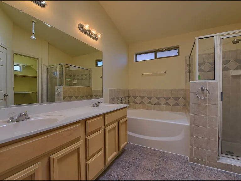 7077 Luz De Sol Dr — Photo 30