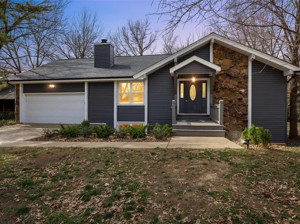 49 Normandy Dr, Lake Saint Louis, MO 63367