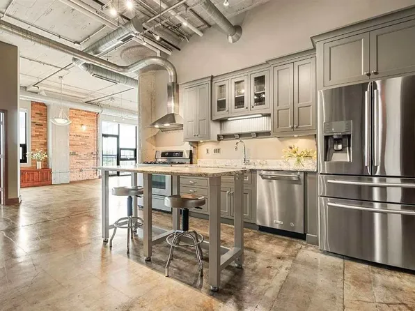 900 2nd St SE APT 210, Cedar Rapids, IA 52401