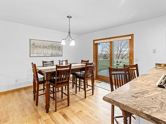 4th image of 1919 Clubhouse Way APT 2