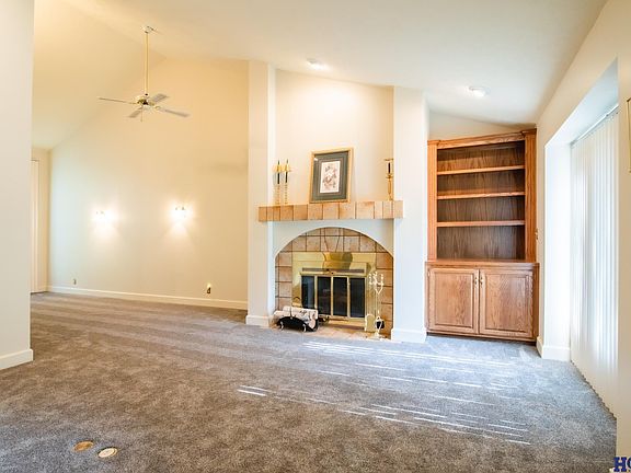 2nd image of 2200 Heritage Pines Ct