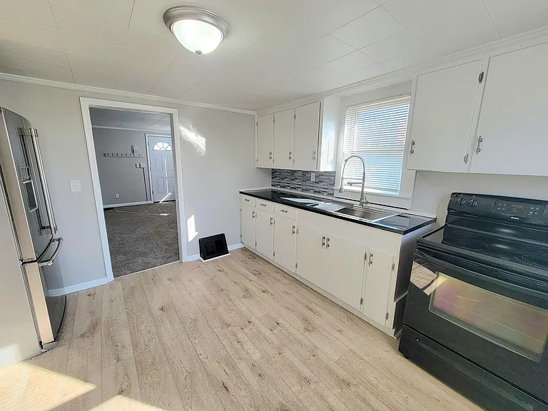 123 Brown Ave NW #1 — Photo 1
