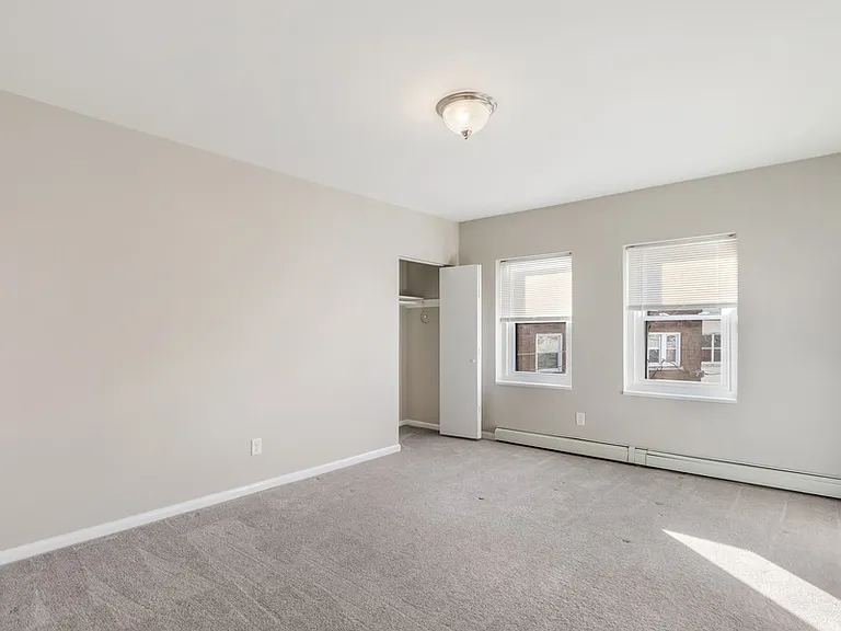 2311 E North Ave #3 — Photo 8