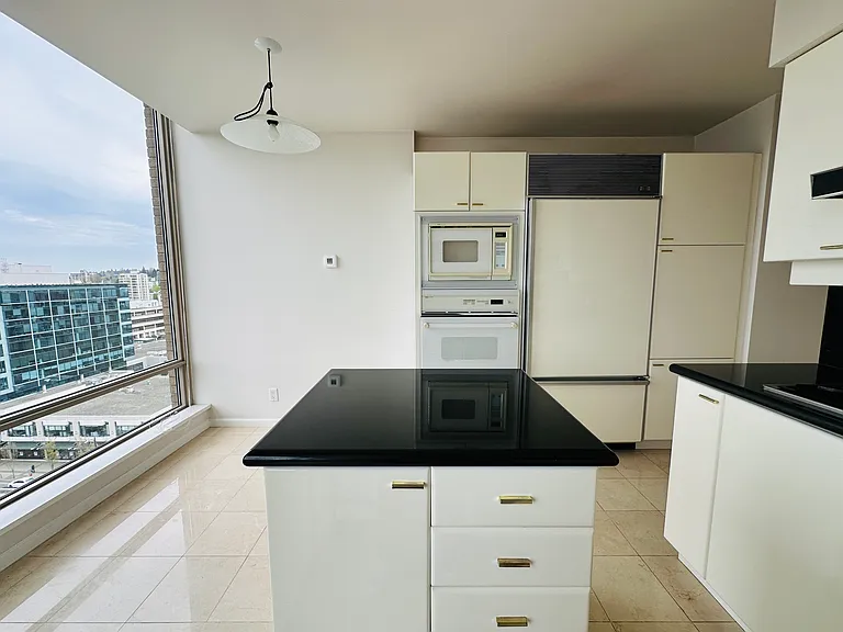 1590 W 8th Ave #1603 — Photo 8