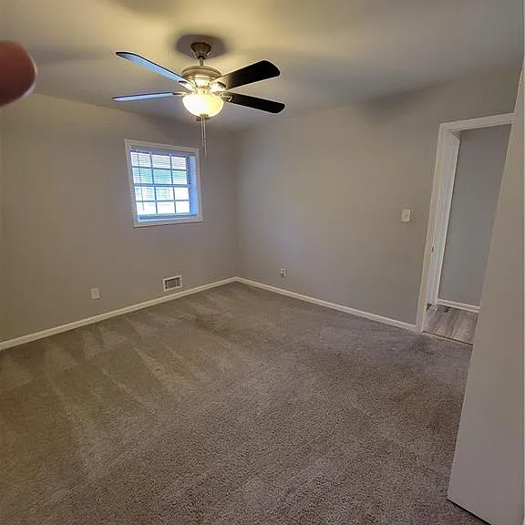 380 Glendale Rd — Photo 9