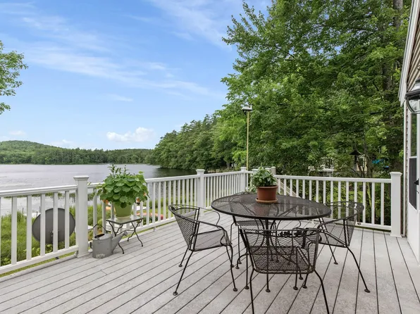 219 Golf Course Lane, Barrington, NH 03825