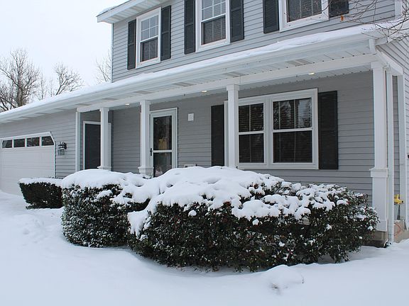 3rd image of 3010 Creek Ridge Dr