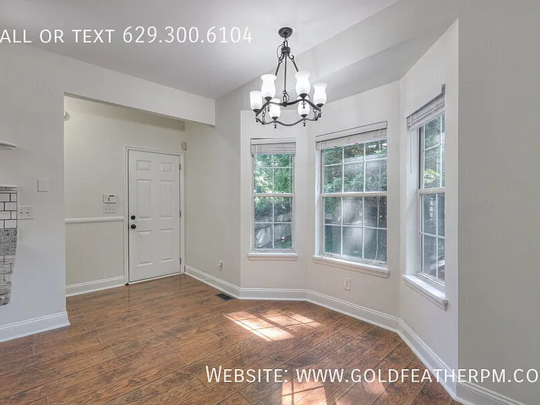 5888 Woodlands Ave — Photo 60