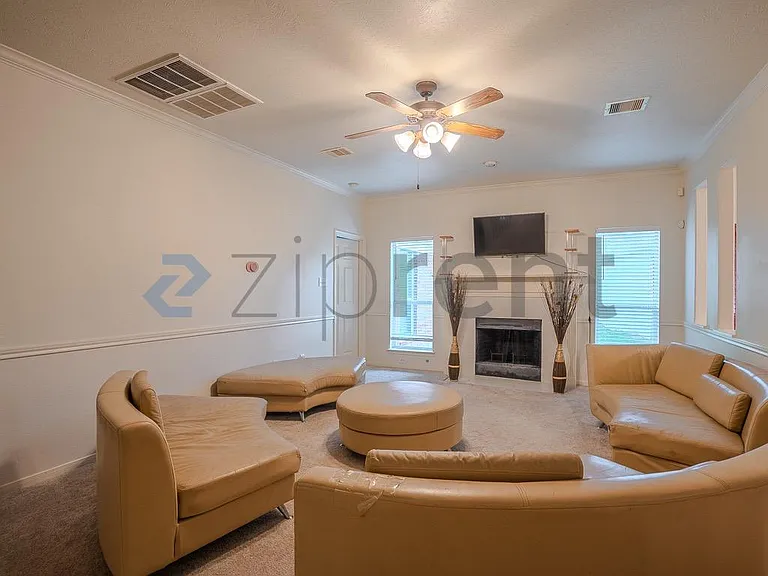19927 Cypresswood Sq — Photo 10