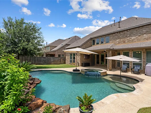 19719 Raccoon Hollow Way, Cypress, TX 77433