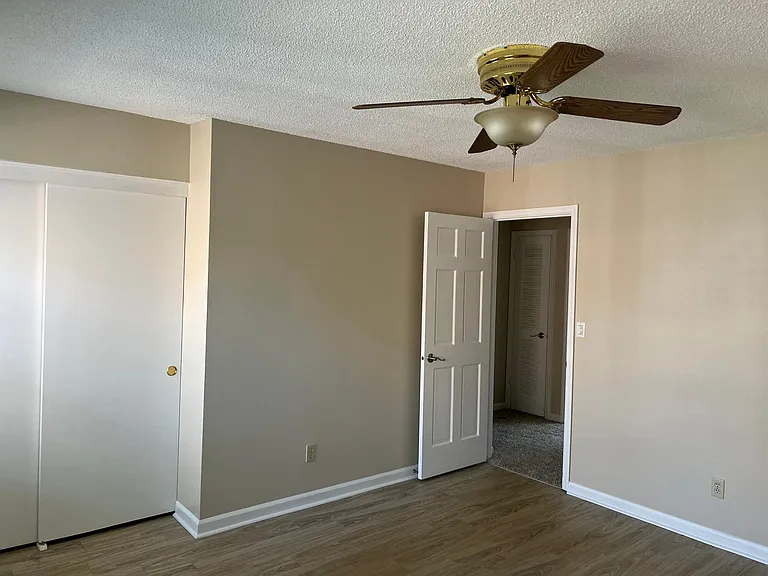 2200 S Palmetto Ave #D3 — Photo 17