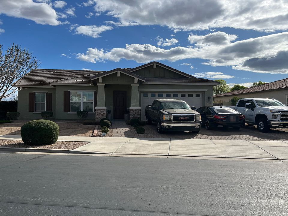 1st image of 22231 E Creekside Dr