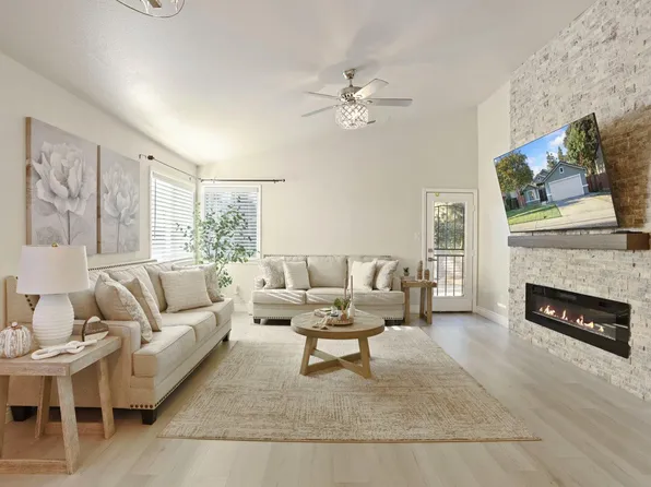 2050 Gordon Verner Cir, Stockton, CA 95206