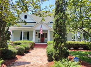 366 S Lewis St, Metter, GA 30439