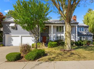 1509 W Devereux Dr, Peoria, IL