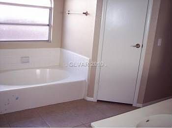 4th image of 313 Simon Bolivar Dr