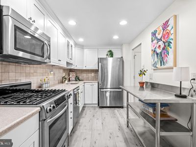 801 Yale Ave APT 617, Swarthmore, PA, 19081