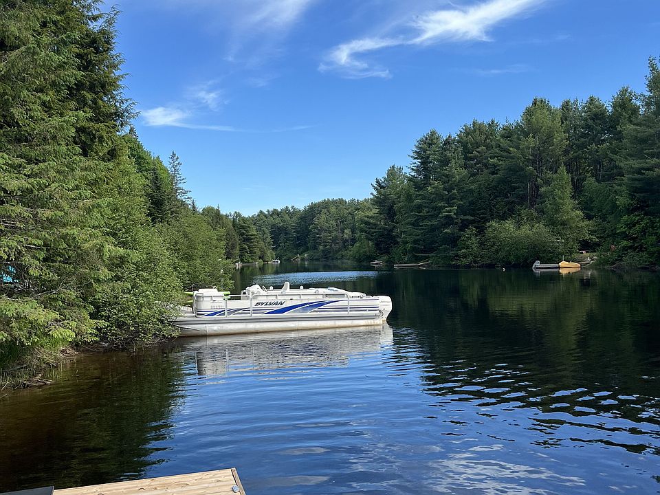1st image of 62 Cedar Shrs
